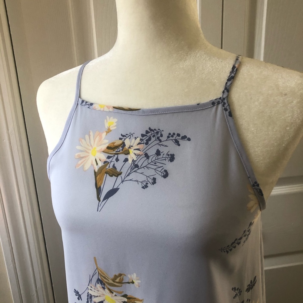 High Neck Tank Top - Picture 4 of 4